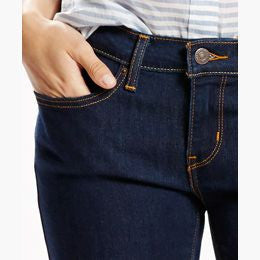 Levi's Womens Hemmed Bermuda Shorts In Cast Shadows Size 27 - Designer-Find Warehouse - 3