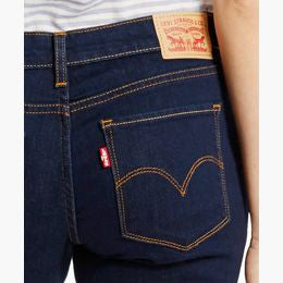 Levi's Womens Hemmed Bermuda Shorts In Cast Shadows Size 27 - Designer-Find Warehouse - 2