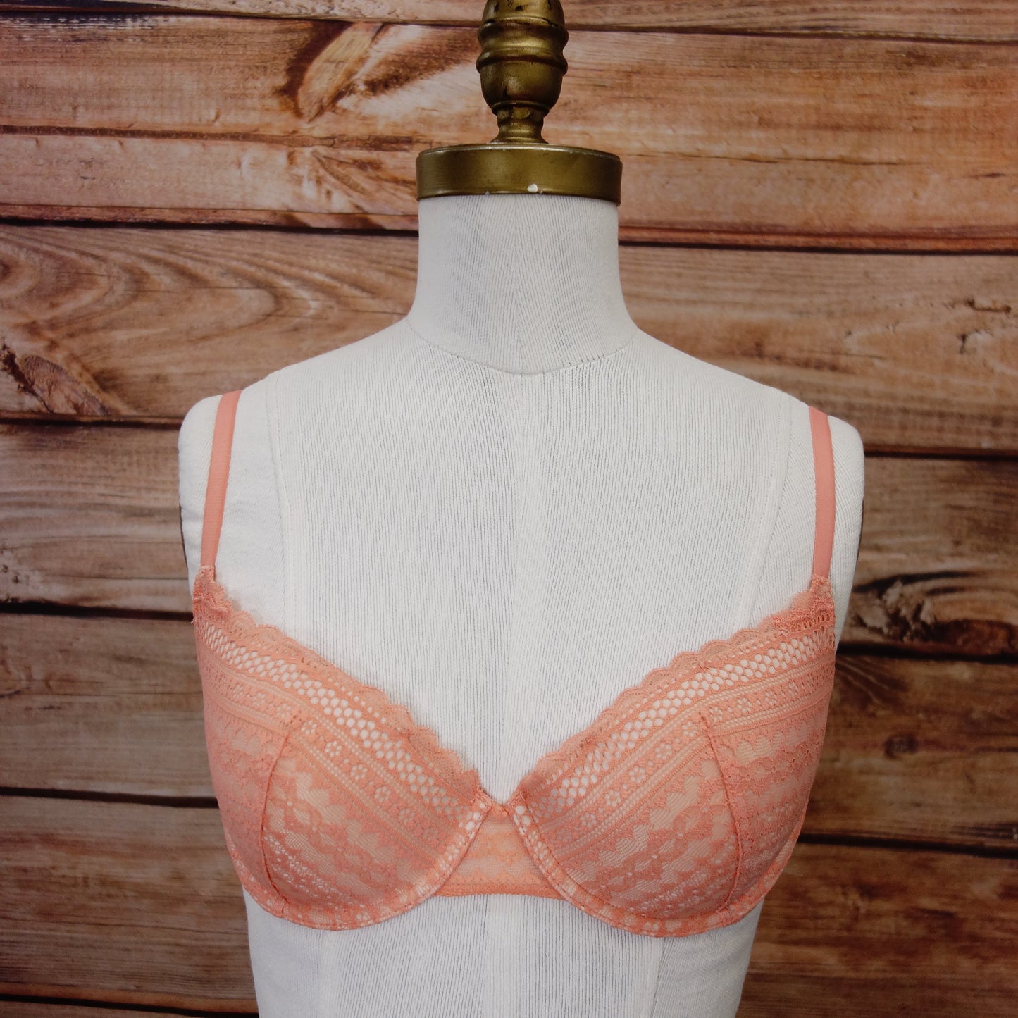 New Victoria Secret Sexy Lined Underwire Demi Bra Peachy Sz 32DD