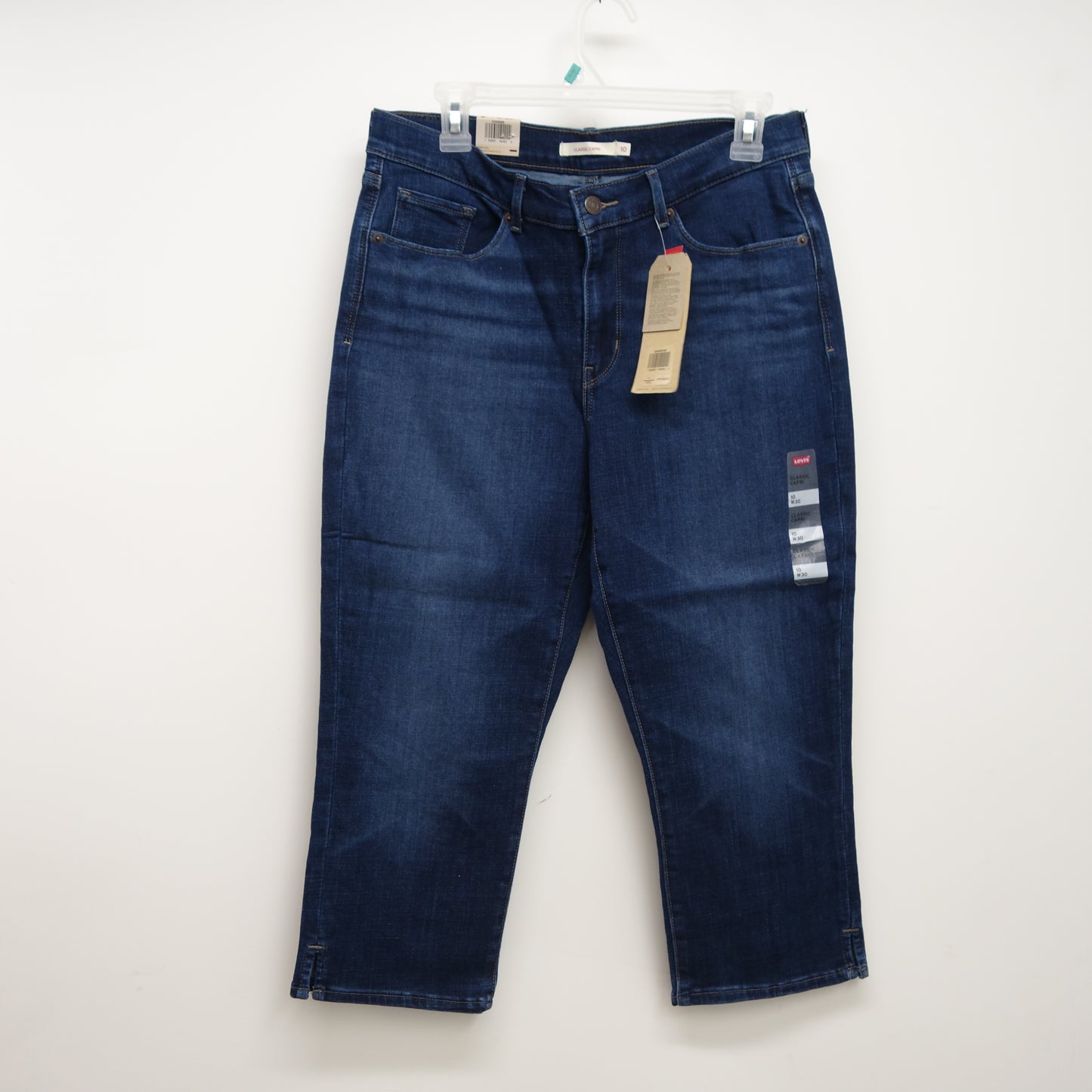 Levi's Classic Capris Dark Blue Wash Mid Rise Denim Jeans Size 10M / 30