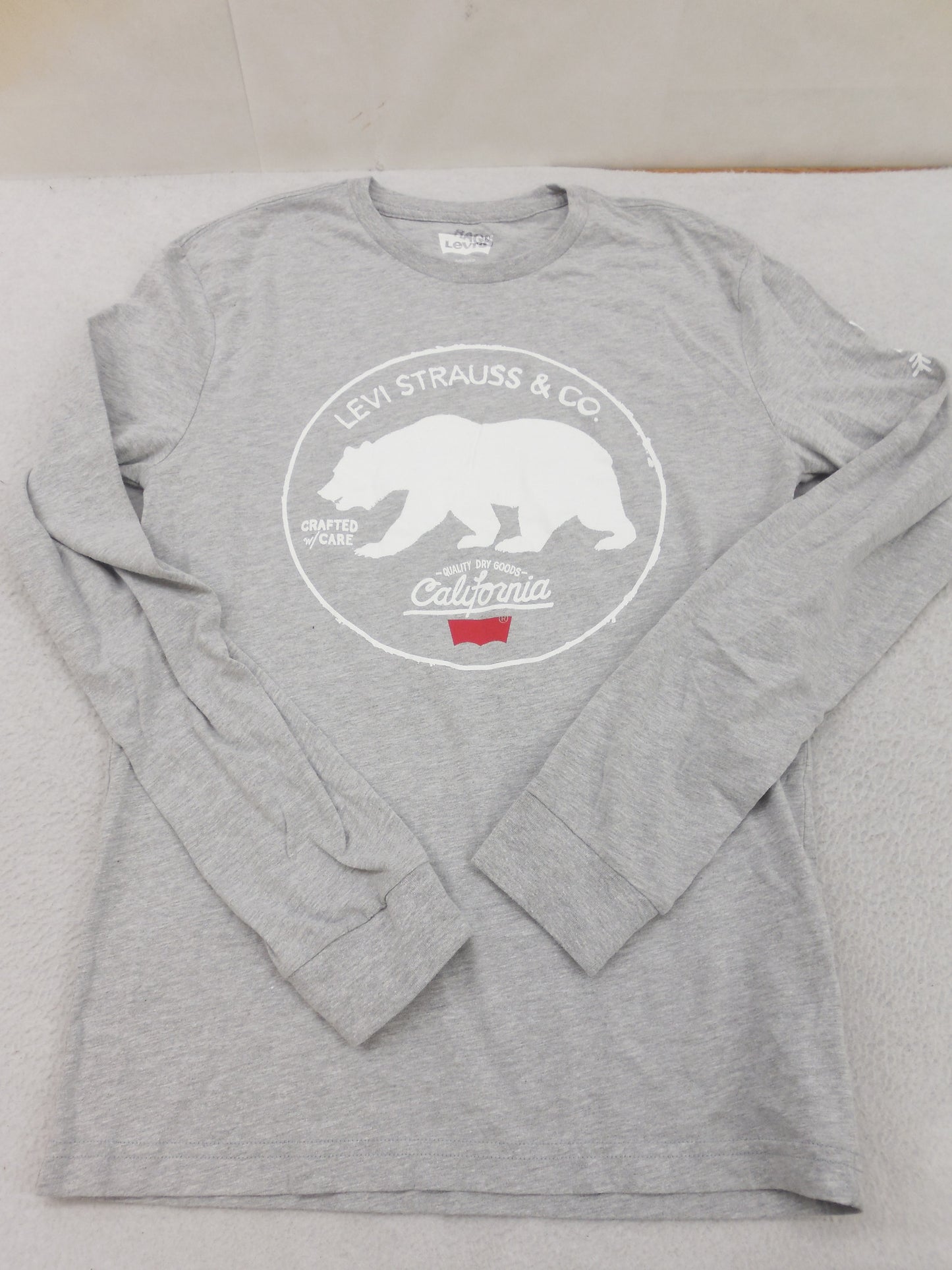 Levi's Gray California Graphic Tee Long Sleeve Shirt Size Small - Designer-Find Warehouse - 4